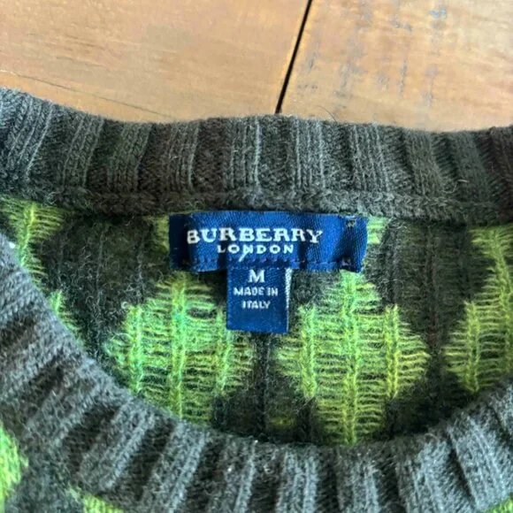 Vintage Burberry Sweater - Picture 2 of 4